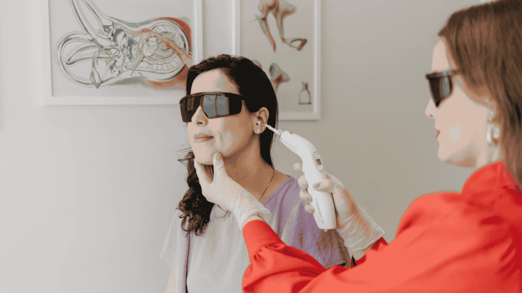 fotobiomodulacao para zumbido no ouvido_therapy zumbido